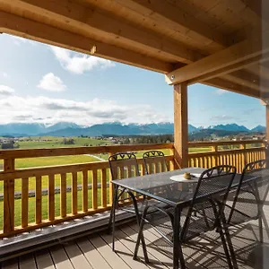 Koenigsblick Poppler Apartment Hopferau